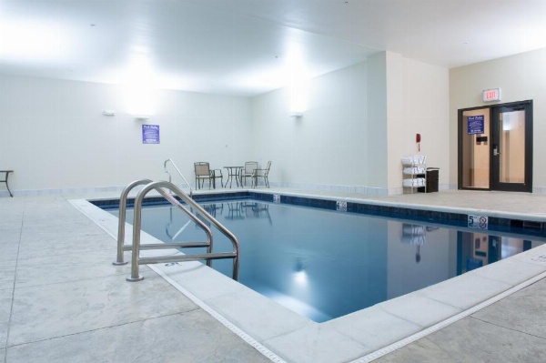 Bluemont Hotel image 29